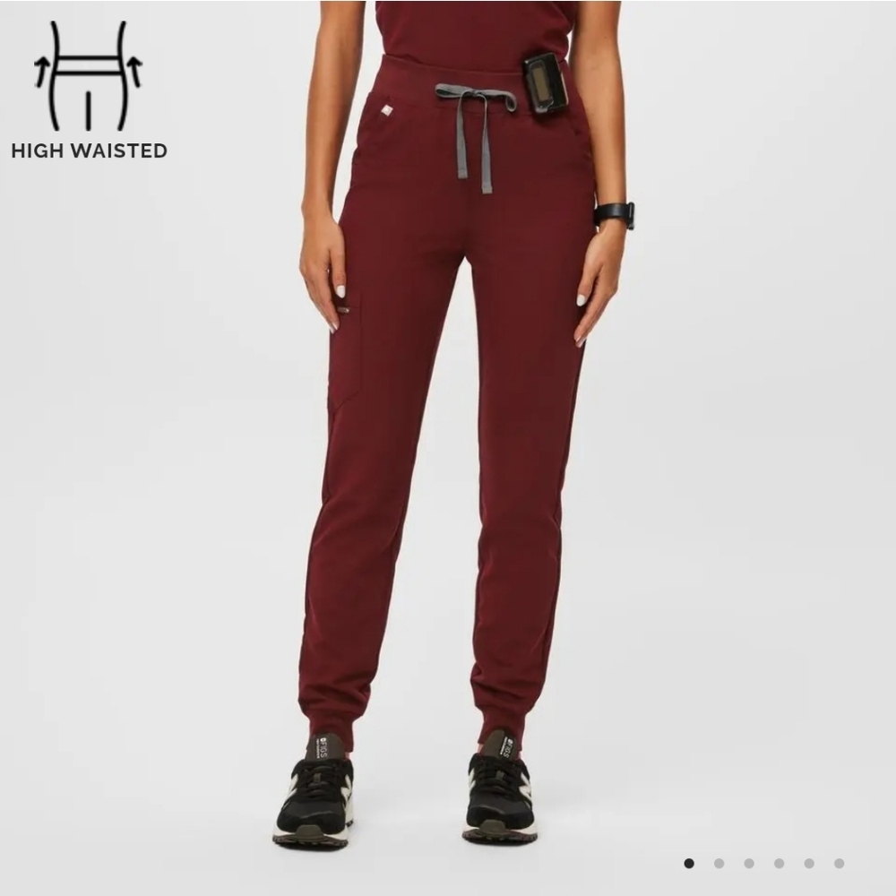 FIGs Women High Waisted Yola Scrub Pants Like NEW  Burgundy